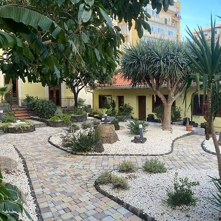 Li Cuti Apartments Catânia Exterior foto